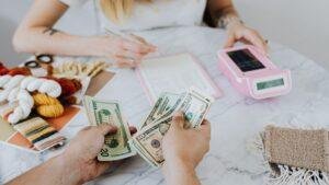 Cash vs. Accrual Accounting: Which Should Your Small Business Use?
